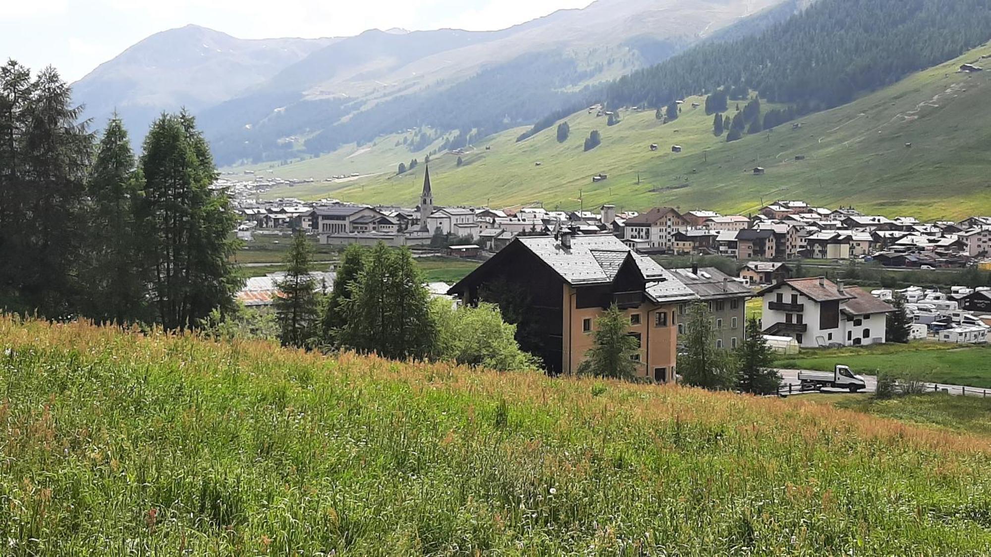 Chalet Rin Da Pemont Livigno Ngoại thất bức ảnh
